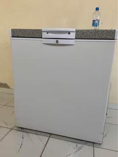 classifieds/fridges