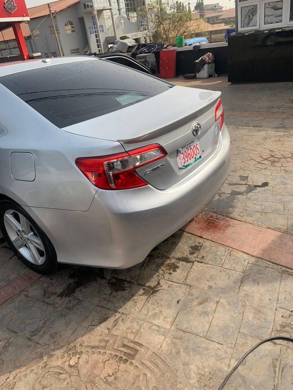 A picture of Foreign used Toyota Camry KEYLESS..