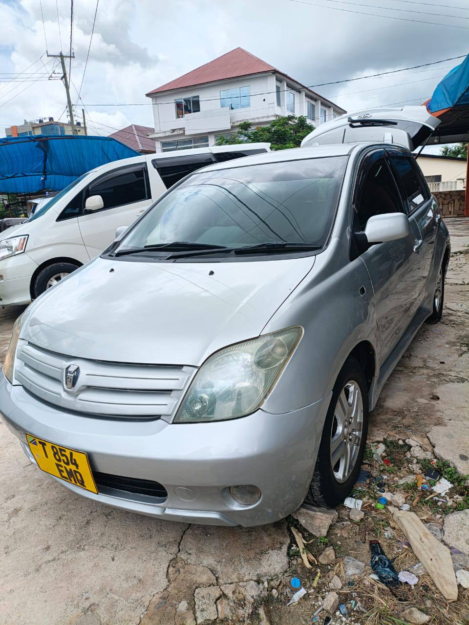 A picture of Toyota Ist 0767058883
