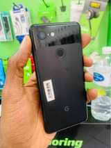 A picture of Google Pixel 3