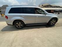 A picture of PRICE SLASH NEATLY USED 2012 GL450 PRICE 6M LAST