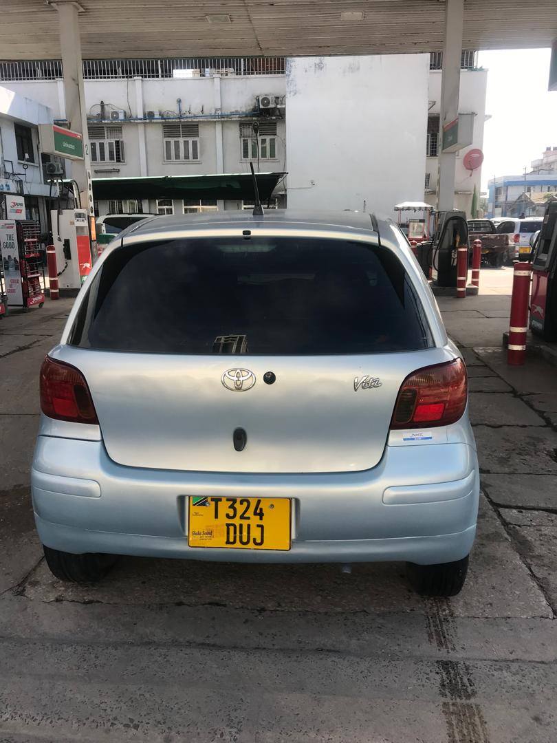 A picture of Car