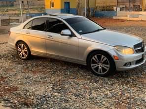 A picture of Distress sales Mercedes Benz C300 NON 4matic First body Belgium