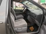A picture of Sienna 2002