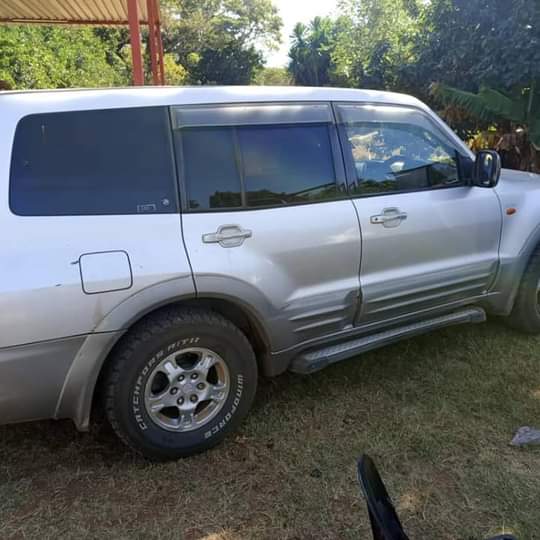 used mitsubishi pajero