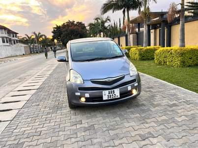 toyota ractis