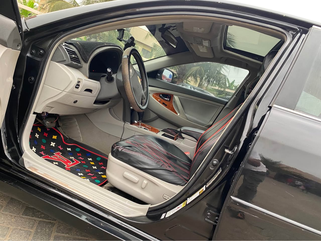 A picture of Clean Registered Awoof Tokumbor standard Toyota Camry 2009 XLE in