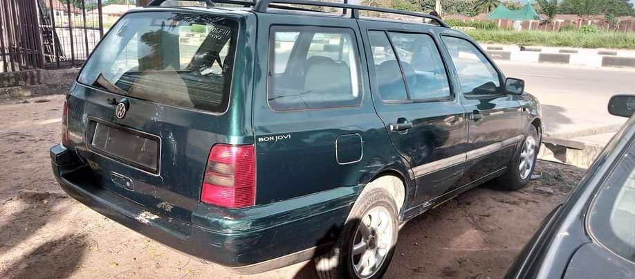 A picture of Volkswagen golf 3
