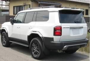 A picture of TOYOTA LANDCRUISER 2024