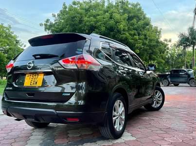 A picture of On sale nissan XTRIAL new model