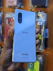 A picture of SONNY XPERIA 5