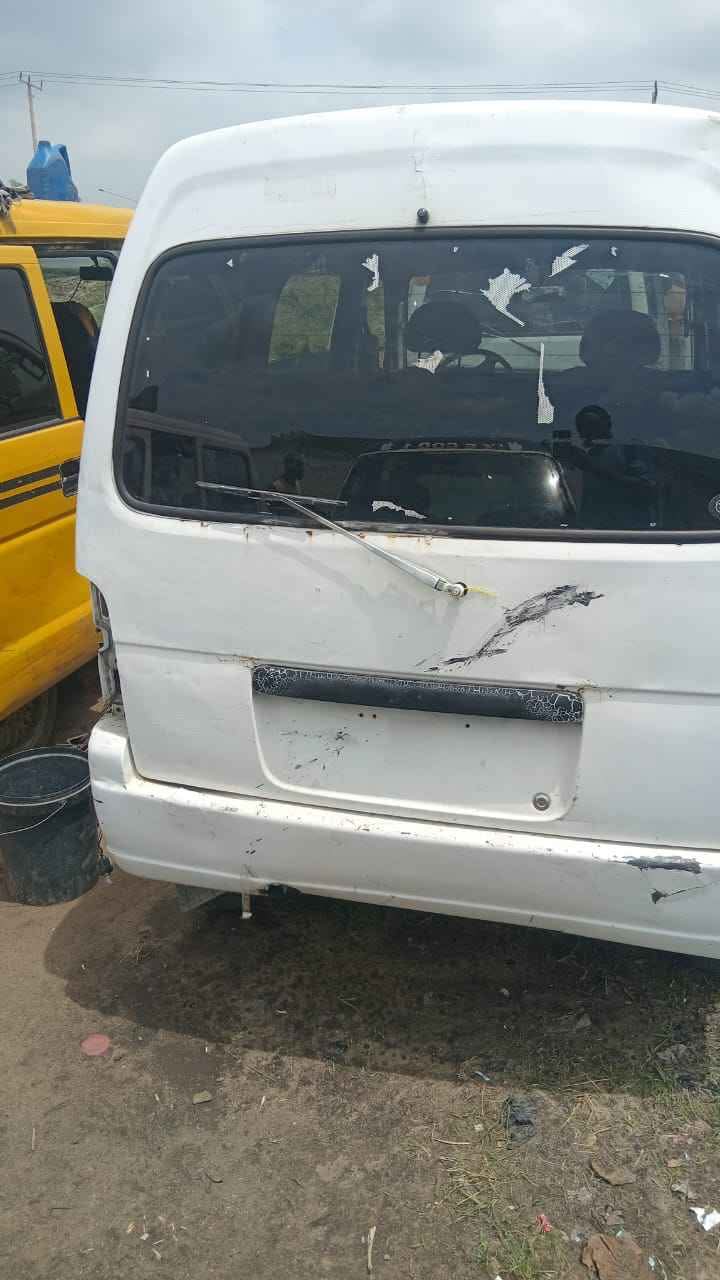 A picture of 08126203895 Manual drive Engine and gear is in perfect shape