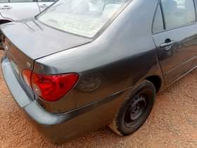 A picture of Nearly used Corolla 04 untempered engine and gear neat interior