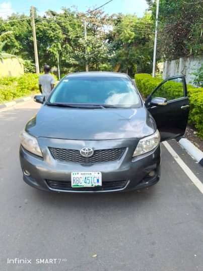 A picture of SHarp deal to grab Location Abuja lugbe Sharp 2009 toyota