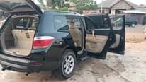A picture of EXTREMELY CLEAN AND SHARP 9JA USED TOYOTA HIGHLANDER 2008 MODEL