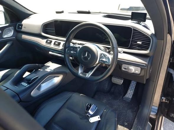 A picture of DAMAGED MERCEDES BENZ GLE READY TO BE IMPORTED UGX 70MILLION