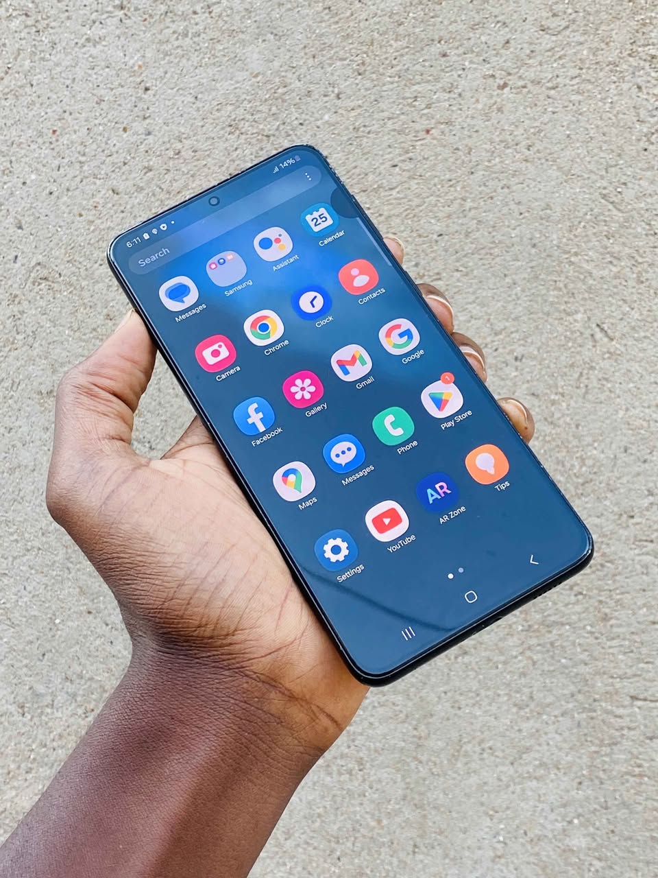 A picture of Samsung S21 plus 5G