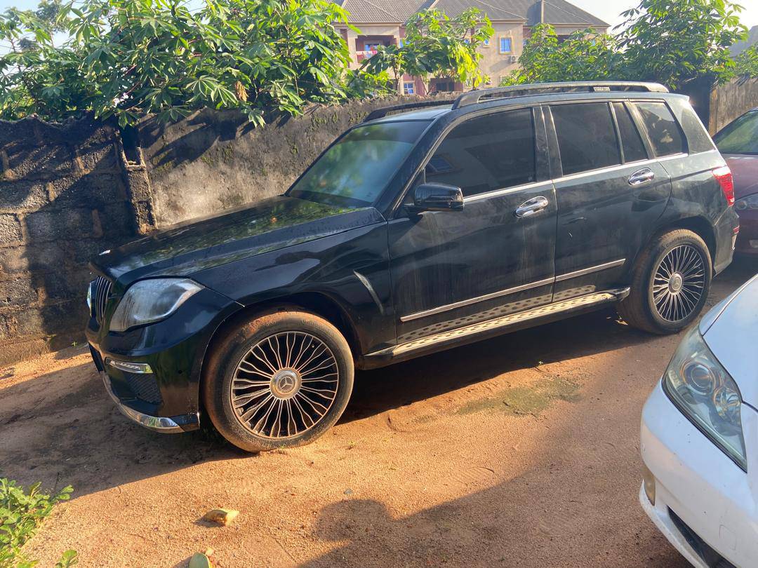 A picture of Mercedes Benz glk 2010 model