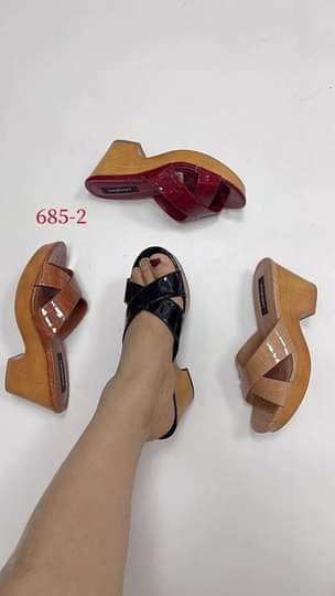 A picture of CLASSY SHOES