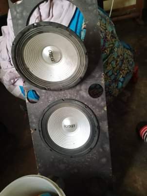 speakers