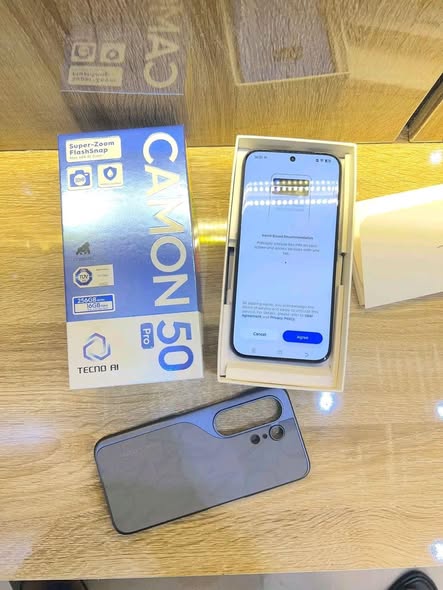 A picture of Tecno Camon 50 pro on sale at UGX 550 000