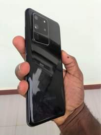 A picture of Samsung Galaxy s20 Ultra 5G