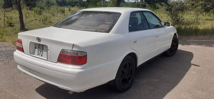 toyota chaser