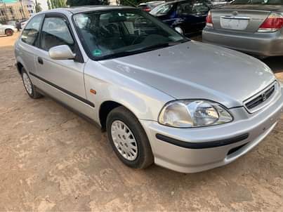 A picture of Civic 2000 automatic