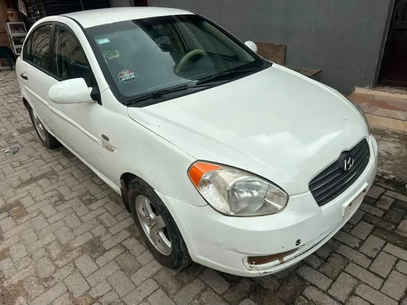 A picture of HYUNDAI ACCENT 2009 MODEL AUTOMATIC GEAR BOUGHT BRAND NEW