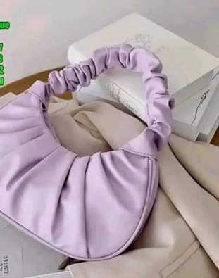 A picture of Ladies bags