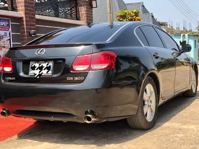 A picture of Lexus Gs300