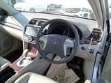 A picture of 2009 TOYOTA VANGUARD AUTO PETROL 4WD UGX 25 000 000