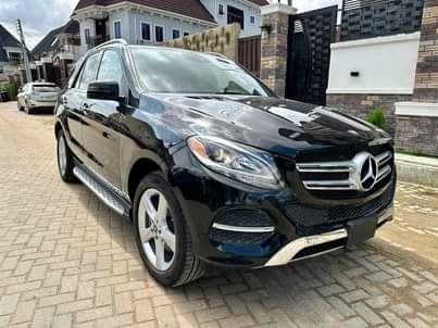 A picture of BENZ GLE 350 SUPERCLEAN BEST PRICE