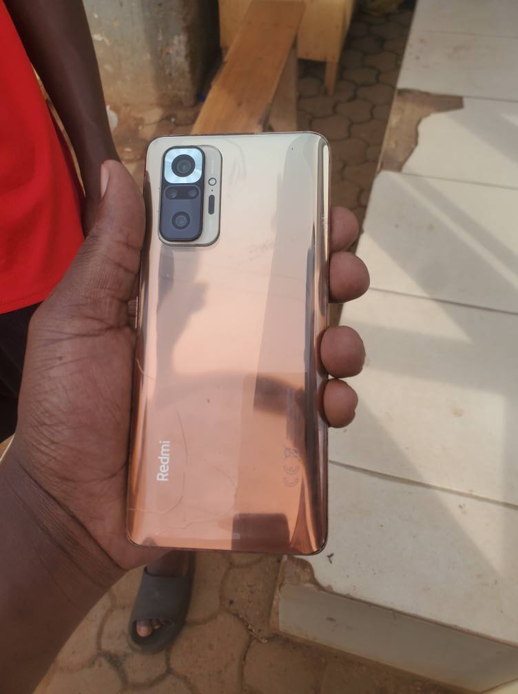 A picture of Redmi note 10pro 128gb 6gbram 5000mah battery slightly cracked at