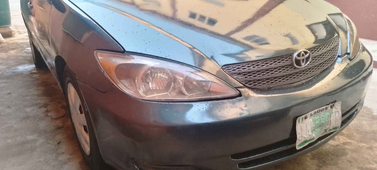 A picture of Toyota Camry 2004