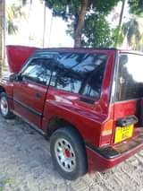 suzuki escudo