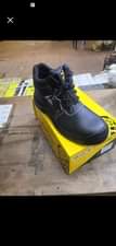 A picture of SAFETY BOOTS