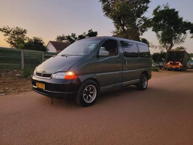 used toyota granvia