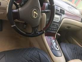 A picture of Lexus Es300 With great engine and gear for sale