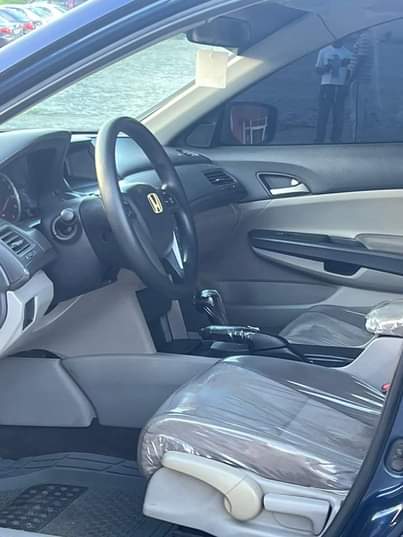 A picture of Not registered Honda Accord 010 011 model