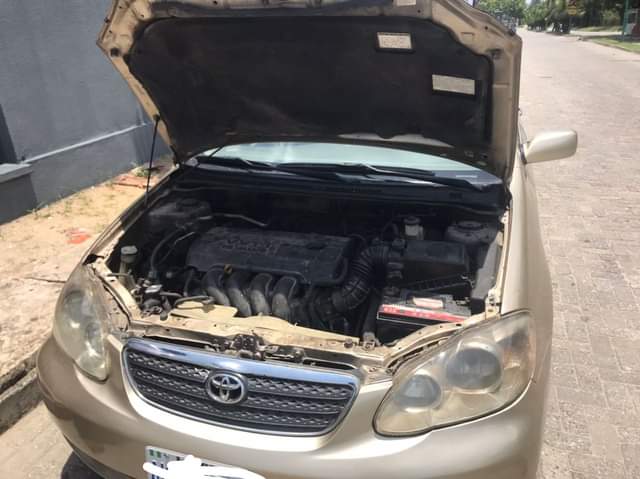 A picture of 2004 Toyota Corolla for sale everything is perfectly working location