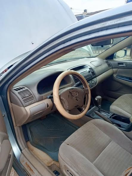 A picture of 2005 Toyota camry big daddy Buy and drive Ac need