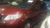 A picture of Toyota sienna auto transmission leather seats run and drive little