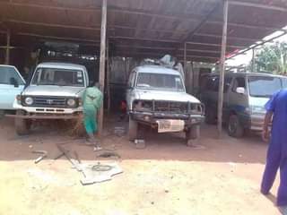 A picture of Tourists car designing