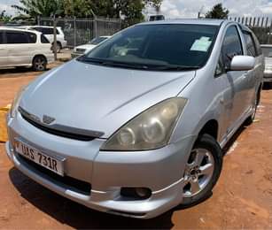 A picture of TOYOTA WISH UAS