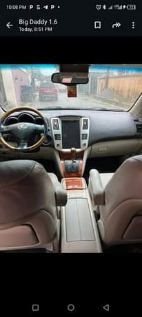 A picture of Lexus Rx350 loto