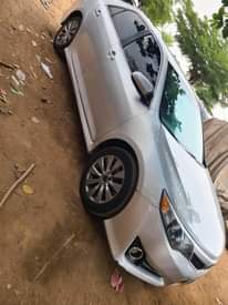 A picture of 2013 Toyota Camry Neatly used going for 8m