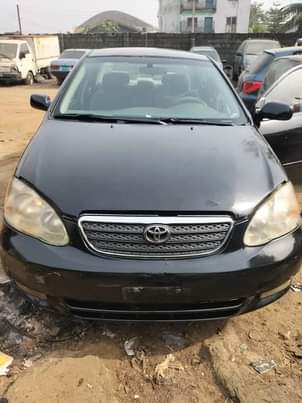 A picture of 05 corolla 08113663847