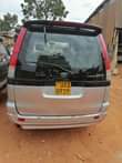 A picture of TOYOTA NOAH