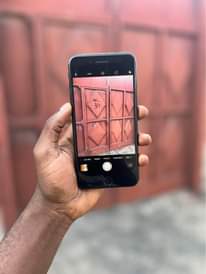 A picture of iPhone 7 